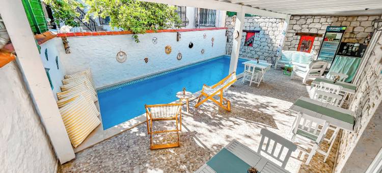 安拉恰提茱贝达汉姆(Zubeyde Hanim Otel Alacati)图片