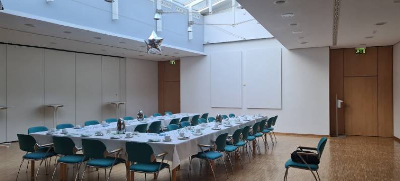 绿夜酒店(Green Night)图片