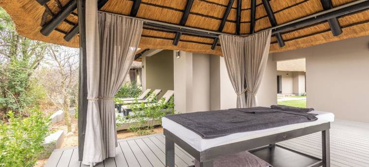 莫库蒂埃托沙酒店(Mokuti Etosha)图片