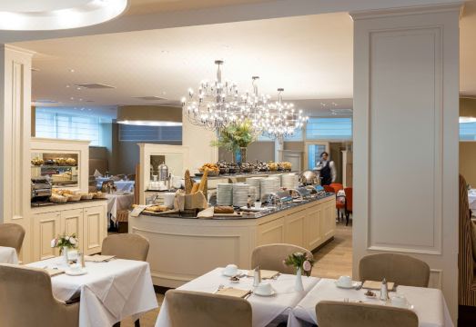 Grand Hotel Casselbergh Hotel Overview