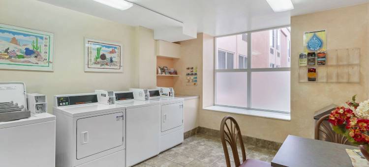 摩押品质酒店-近拱门国家公园(Quality Suites Moab Near Arches National Park)图片