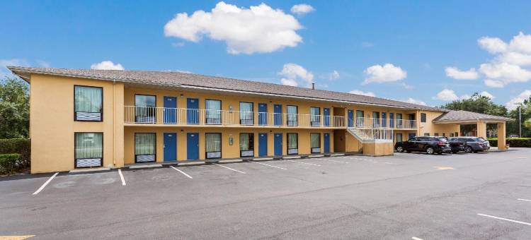 罗里达麦克伦尼 6 号汽车旅馆(Motel 6 Macclenny, FL)图片