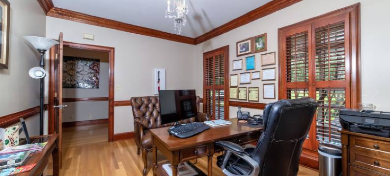 普莱森顿庭院民宿(Pleasanton Courtyard B&B)图片