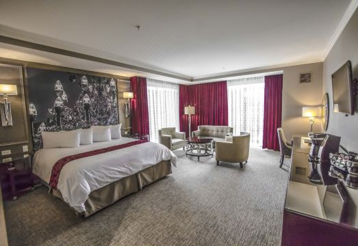 The Delavan Hotel Hotel Overview