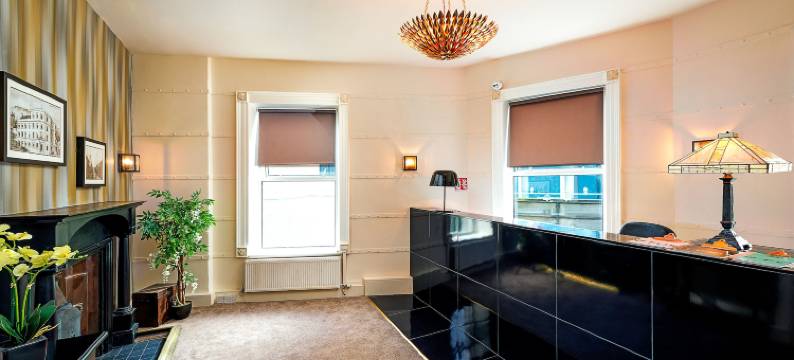 皇后夜总会酒店(Queens Hotel)图片