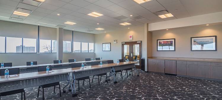 希尔顿欢朋酒店-北芝加哥洛约拉站(Hampton Inn Chicago North/Loyola Station)图片