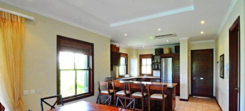 伊甸岛/海滨/豪华/3 床附卫浴套房/无线上网(Eden Island, Beach Front, Luxury, 3 Bed Ensuite, WiFi)图片