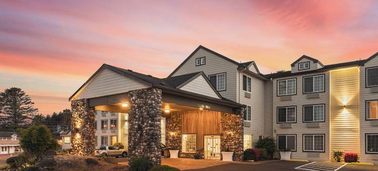 阿什利套房式旅馆(The Ashley Inn & Suites)图片