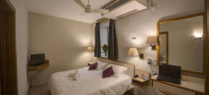 斯利马木屋酒店(Sliema Chalet Hotel)图片