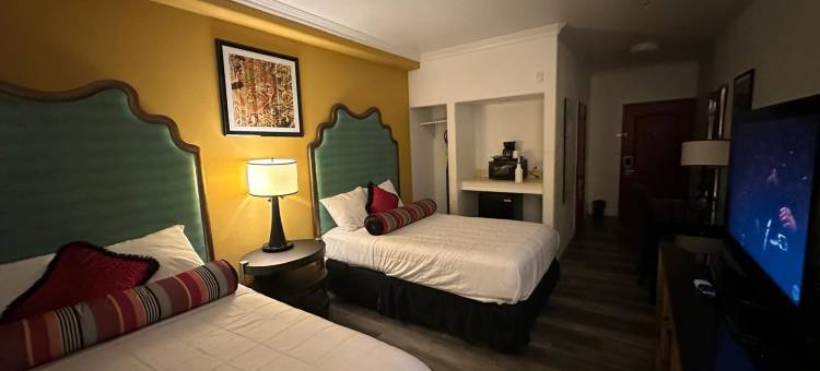 温德姆豪生贝克斯菲尔德酒店(Howard Johnson by Wyndham Bakersfield)图片