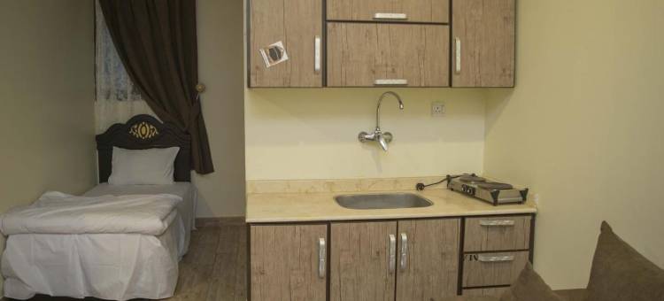 卡希姆 4 号阿尔伊艾里服务式公寓酒店(Al Eairy Furnished Apartments Qassim 4)图片