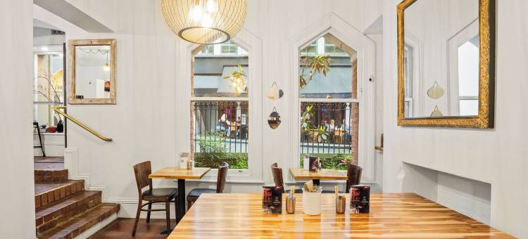 戈登公寓(Gordon House Apartments)图片
