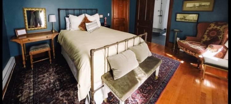布尔德特之家家庭旅馆(Burdett House Bed & Breakfast)图片