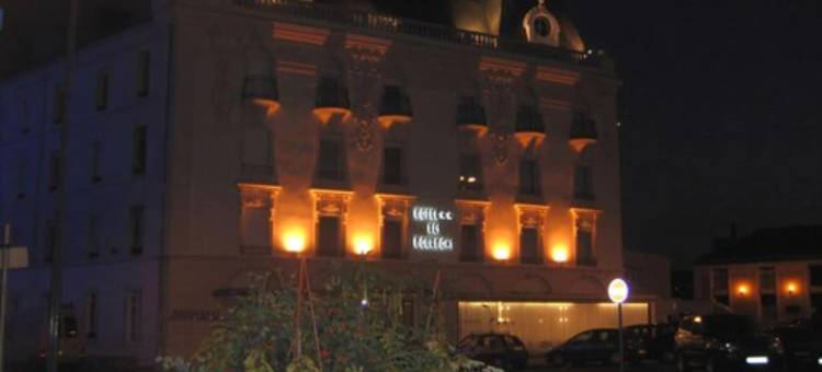 Logis hôtel-Restaurant Des Bourbons et Brasserie Pub 47图片