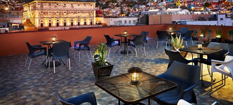 穆里略广场酒店(Hotel Murillo Plaza)图片