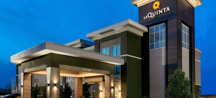 克林顿历史路线66拉昆塔温德姆套房酒店(La Quinta Inn & Suites by Wyndham Clinton Historic Route 66)图片