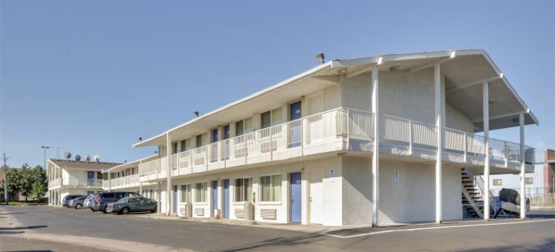 丹佛莱克伍德 6 号汽车旅馆(Motel 6 - Lakewood, CO)(Motel 6 Lakewood, CO - Denver)图片