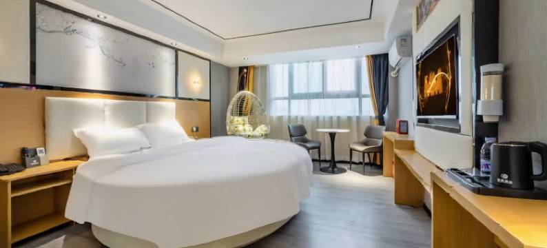 城枫京都酒店(白云大道北永泰地铁站店)图片