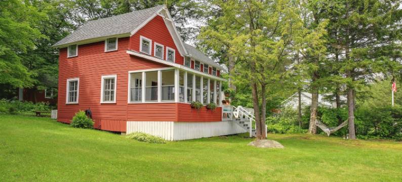 具有火坑的1912年阿迪朗达克湖营地(Authentic 1912 Adirondack Lake Camp w/ Fire Pit)图片