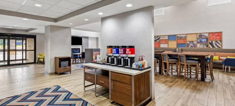 格罗夫城欢朋套房酒店(Hampton Inn & Suites Grove City)图片