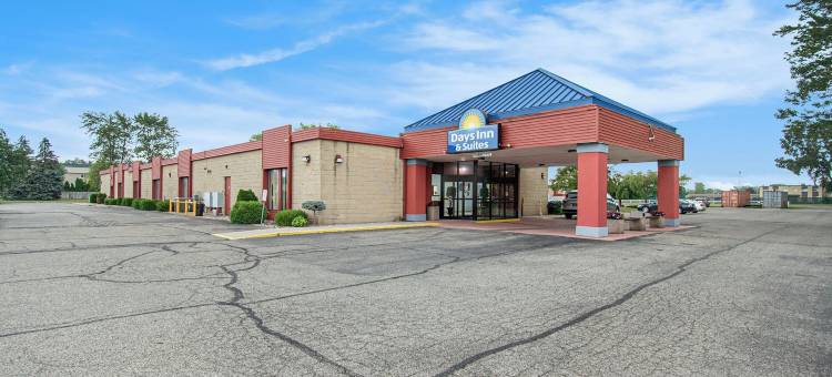 芒特普莱森特戴斯套房酒店(Days Inn & Suites by Wyndham Mt Pleasant)图片