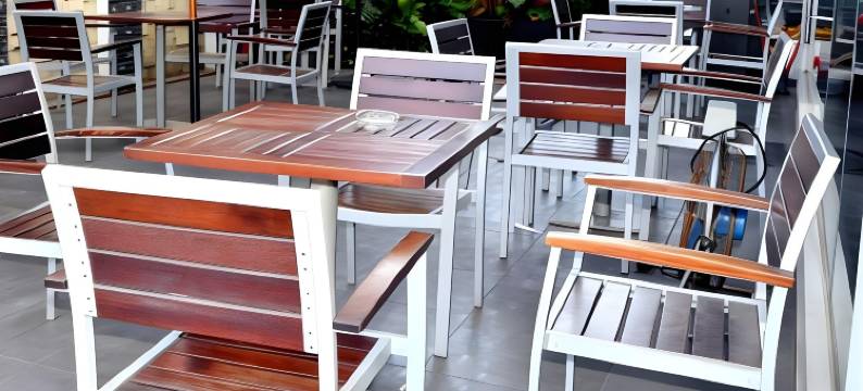 三宝垄邦利马苏米酒店(Sumi Hotel Simpang Lima Semarang)图片