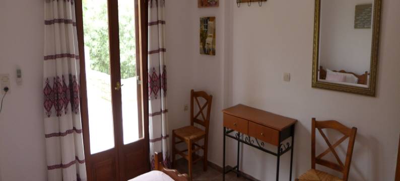 Villa in Axos with Pool near Panormo Beach图片