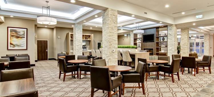 奥沙瓦市中心多伦多地区智选假日套房酒店(Holiday Inn Express & Suites Oshawa Downtown - Toronto Area)图片