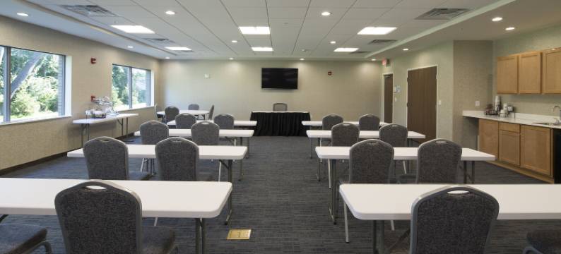 密歇根城智选假日套房酒店(Holiday Inn Express & Suites MICHIGAN CITY by IHG)图片