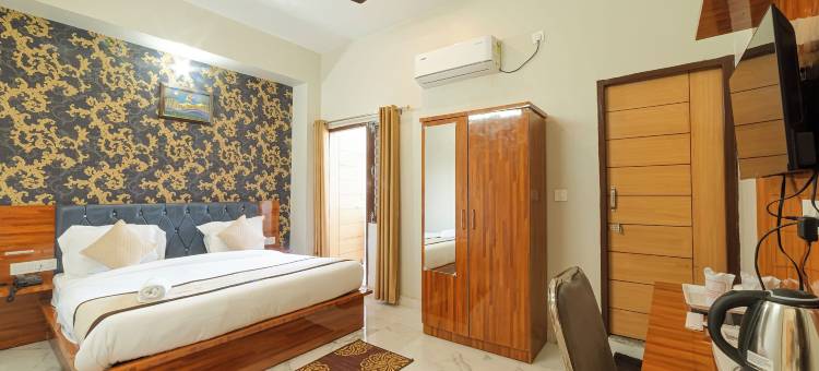 鲁德拉酒店(FabHotel Rudra)图片