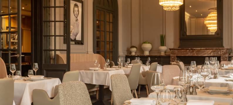 西伦斯住宅罗格原创精品酒店(The Originals Boutique la Maison Rouge Lens Ouest)图片