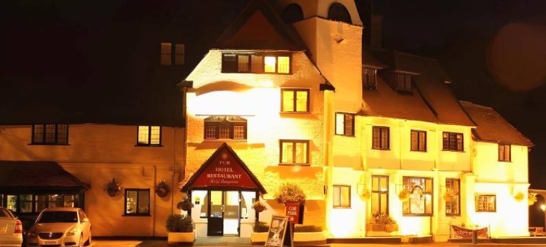 魔鬼的磨砺酒店(The Devil's Punchbowl Hotel)图片