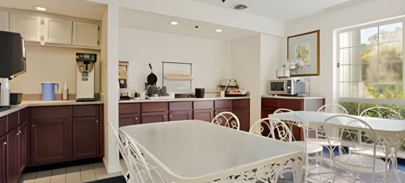 奥罗维尔速8酒店(Super 8 by Wyndham Oroville)图片