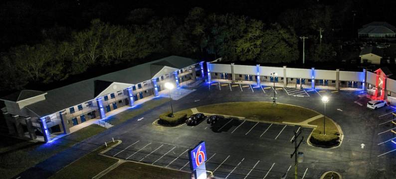 格鲁吉亚莫尔特里 6 号汽车旅馆(Motel 6 Moultrie, GA)图片