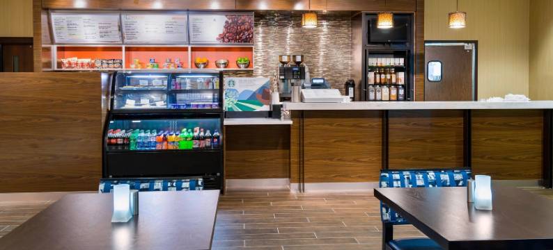 小石城市中心万怡酒店(Courtyard Little Rock Downtown)图片