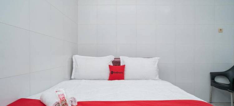 红多兹Plus酒店-近泗水西托商场(RedDoorz Plus Near Cito Mall Surabaya)图片