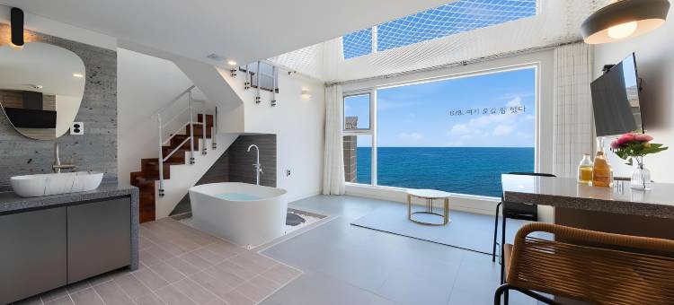 东海828海景温泉旅馆(Donghae 828 Ocean View Spa Pension)图片