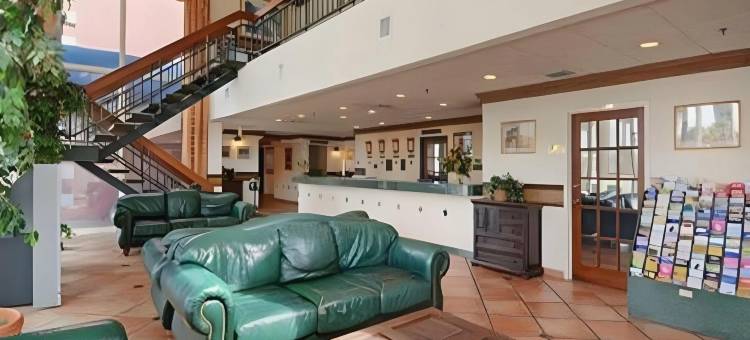 迈阿密花园套房酒店(Miami Gardens Inn & Suites)图片