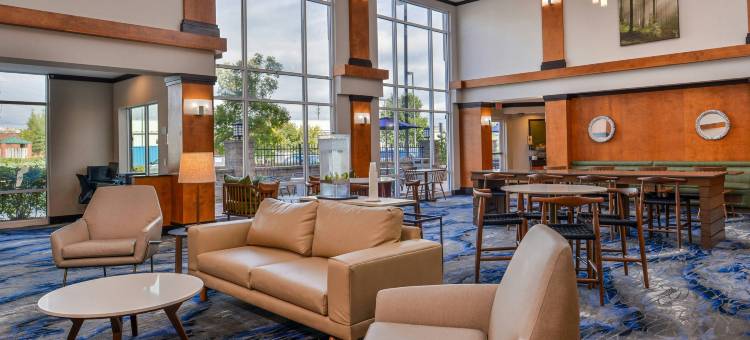 伯明翰佩勒姆万枫酒店及套房(Fairfield Inn & Suites Birmingham Pelham)图片