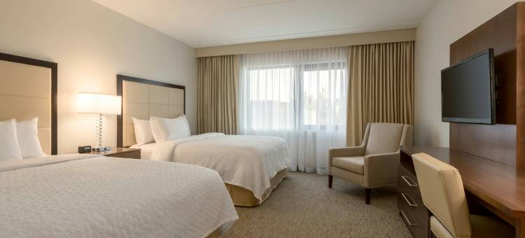 布鲁克菲尔德密尔沃基希尔顿安泊酒店(Embassy Suites by Hilton Milwaukee Brookfield)图片