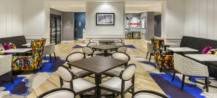 肯塔基辛辛那提新港欢朋套房汽车旅馆(Hampton Inn and Suites Newport/Cincinnati)图片