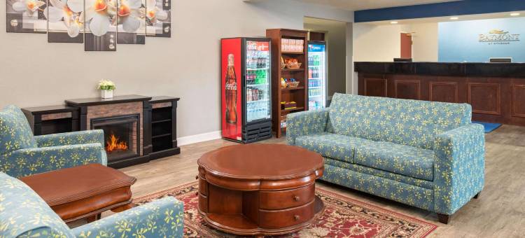 斯旺顿温德姆呗盟酒店(Baymont Inn & Suites by Wyndham Swanton/Toledo Airport)图片