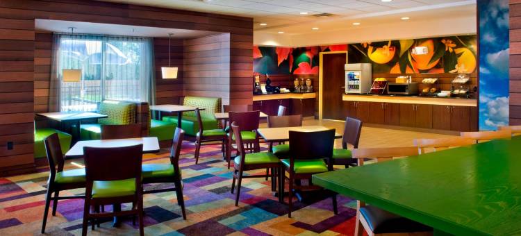 沃特敦千岛万豪万枫酒店(Fairfield Inn & Suites Watertown Thousand Islands)图片