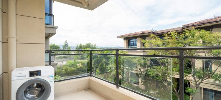 微蓝时光海景度假公寓三亚湾店(林旺北路分店)图片
