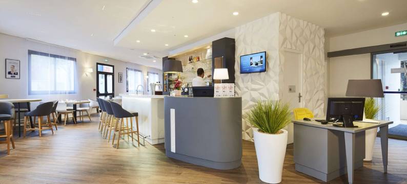 基里亚德酒店-博藏斯新凯旋门(Kyriad Paris Ouest - Bezons la DÉFENSE)图片