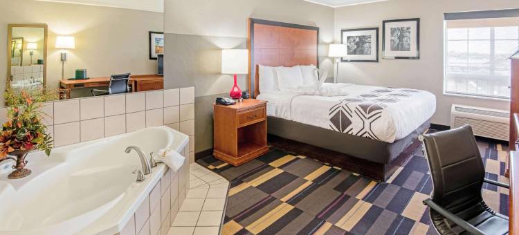 俄克拉荷马城穆尔拉昆塔温德姆套房酒店(La Quinta Inn & Suites by Wyndham Oklahoma City - Moore)图片