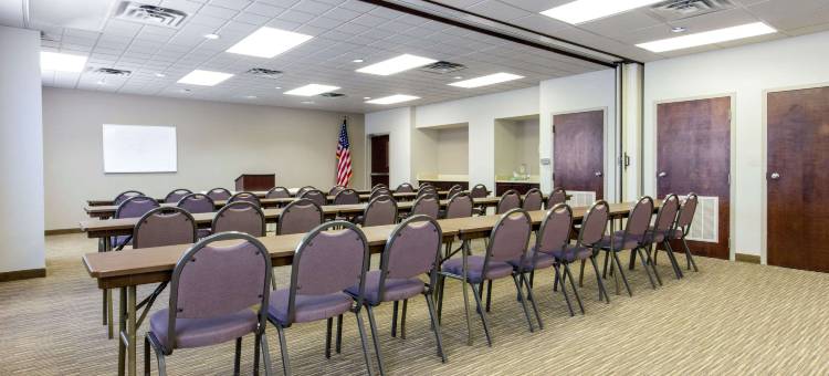 芒廷霍姆北凯艺套房酒店(Quality Inn & Suites Mountain Home North)图片