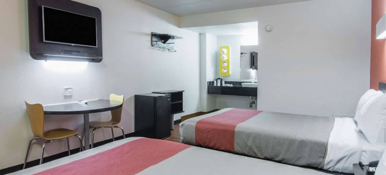 格拉斯波罗罗文大学6号汽车旅馆(Motel 6 Glassboro, NJ - Rowan University)图片