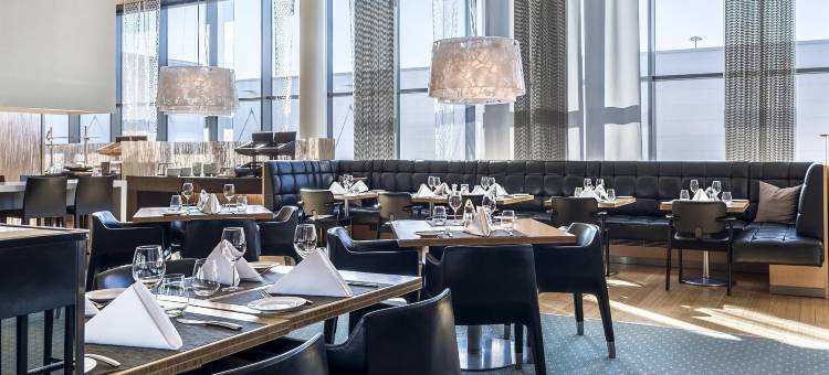 赫尔辛基机场希尔顿酒店(Hilton Helsinki Airport)图片