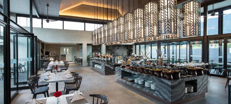 桑蒂卡加鲁特酒店(Hotel Santika Premiere Garut)图片